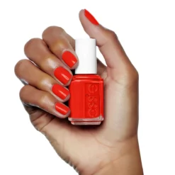 Essie Russian Roulette 61 - Rood - Nagellak -Poeder and Foundation Winkel 1200x1200 143