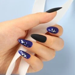 Royala M44X Gellak - Gellak Starterspakket 15 Kleuren - Gellak - Gellak Set - UV LED Lamp 36W - Manicure - Nagellak - Nail Art - 15 Kleuren Gel Polish - Nagellakset - Gellakset -Poeder and Foundation Winkel 1200x1200 161