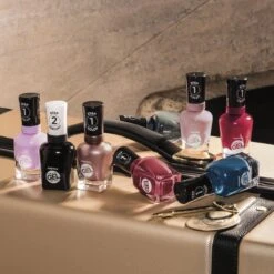 Sally Hansen Miracle Gel Nagellak - 500 Mad Woman 13 Sally Hansen Miracle Gel Nagellak - 500 Mad Woman -Poeder and Foundation Winkel 1200x1200 18