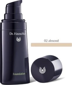 Dr. Hauschka - Foundation - 02 Almond -Poeder and Foundation Winkel 1021x1200