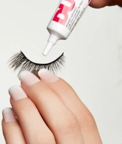 DUO - Lash Adhesive Wimperlijm - Dark -Poeder and Foundation Winkel 1022x1200 3