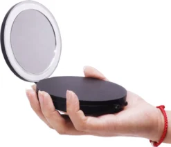 UNIQ Drievoudige Compacte Reisspiegel Met LED (vergroting 5x En 10x) - Make Up Spiegel Met Verlichting - Zwart -Poeder and Foundation Winkel 1200x1036 3