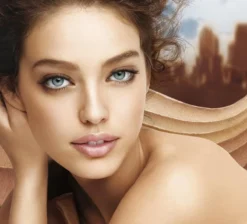 Maybelline Dream Matte Mousse Foundation - 08 Light Beige -Poeder and Foundation Winkel 1200x1086