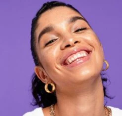 NYX Professional Makeup - Honey Dew Me Up Primer 23 NYX Professional Makeup - Honey Dew Me Up Primer -Poeder and Foundation Winkel 1200x1140 4