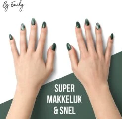 By Emily - Nagel Wrap - Greeny Gray | 14 Stickers Per Vel | Nail Wrap | Nail Art | Trendy | Design | Nagellakvrij | Eenvoudig | Nagel Art | Nagel Wrap | Nagel Stickers | Folie | Zelfklevend | Sjablonen -Poeder and Foundation Winkel 1200x1173 9