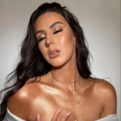 Sosu By SJ - Bronze Bar Illuminating Bronzer Stick - Sun Kissed Glow -Poeder and Foundation Winkel 1200x1195 17