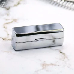 Merkloos Lippenstift Houder - Lippenstiftdoosje - Lipstick Houder - Met Spiegel - Zilver - Metaal