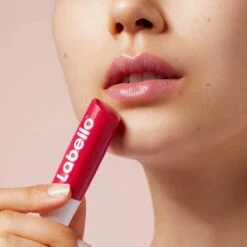 Labello Cherry Shine Lippenbalsem - 4 Balsems -Poeder and Foundation Winkel 1200x1200 655