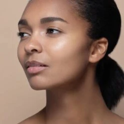 Meroda The Wing Liquid Eyeliner - Zwart 7 Meroda The Wing Liquid Eyeliner - Zwart -Poeder and Foundation Winkel 1200x1200 814