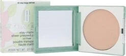 Clinique Stay-Matte Sheer Pressed Powder - 03 Stay Beige - 7,6 G 13 Clinique Stay-Matte Sheer Pressed Powder - 03 Stay Beige - 7,6 G -Poeder and Foundation Winkel 1200x533