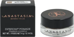 Anastasia Beverly Hills Dipbrow Pomade - Soft Brown -Poeder and Foundation Winkel 1200x614