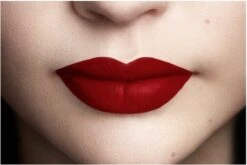 L'Oréal Paris Les Chocolates Ultra Matte Liquid Lippenstift - 864 Tasty Ruby -Poeder and Foundation Winkel 1200x801 1