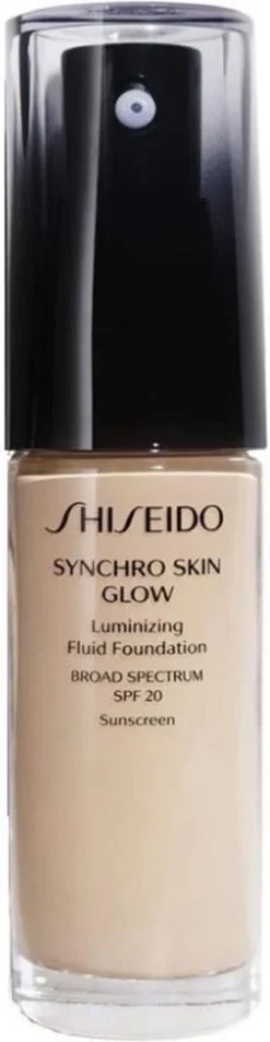 Shiseido Synchro Skin Glow Luminizing Fluid Foundation - N3 Neutral - 30 Ml - Foundation -Poeder and Foundation Winkel 311x1200