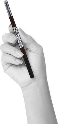 Maybelline Brow Ultra Slim - 05 Deep Brown - Bruin Wenkbrauwpotlood -Poeder and Foundation Winkel 567x1200 2