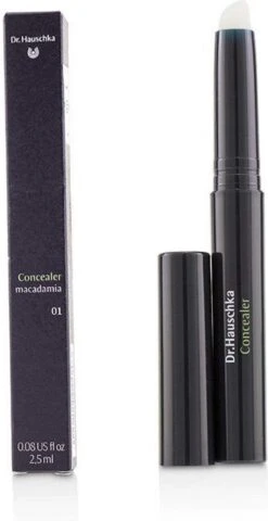 Dr. Hauschka - Concealer - 01 Macadamia 22 Dr. Hauschka - Concealer - 01 Macadamia -Poeder and Foundation Winkel 617x1200 1
