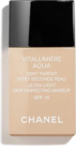 Chanel Vitalumiere Aqua Foundation - 30 Beige - SPF15 - 30 Ml 20 Chanel Vitalumiere Aqua Foundation - 30 Beige - SPF15 - 30 Ml -Poeder and Foundation Winkel 626x1200
