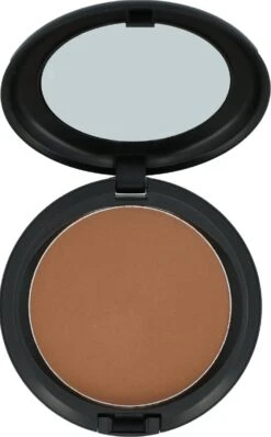 MAC Cosmetics Bronzing Powder - Matte Bronze - Bronzer -Poeder and Foundation Winkel 744x1200