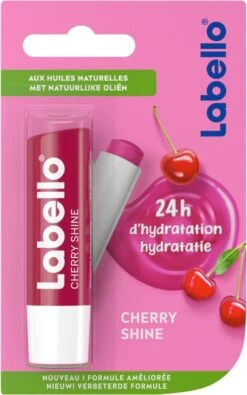 Labello Cherry Shine Lippenbalsem - 4 Balsems -Poeder and Foundation Winkel 751x1200 2