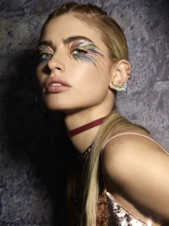 Rimmel London Wonder Swipe Eyeliner - 002 Instafamous -Poeder and Foundation Winkel 899x1200 17