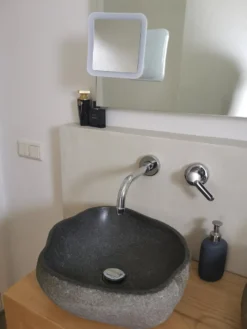 Vergroot Make Up En Scheer Spiegel Met LED Verlichting Vierkant - 10x Vegroting En Natuurlijk Licht Voor Cosmetica/Scheren/Epileren - 360° Graden Verstelbare Zuignap En Wandbevestiging -Poeder and Foundation Winkel 900x1200 28