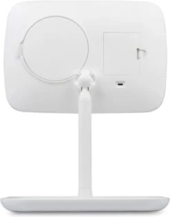 Medisana CM 848 Cosmetica-Spiegel 14 Medisana CM 848 Cosmetica-Spiegel -Poeder and Foundation Winkel 941x1200 4