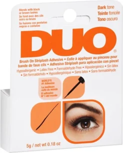 DUO - Brush-On Lash Adhesive Wimperlijm - Dark -Poeder and Foundation Winkel 966x1200 2